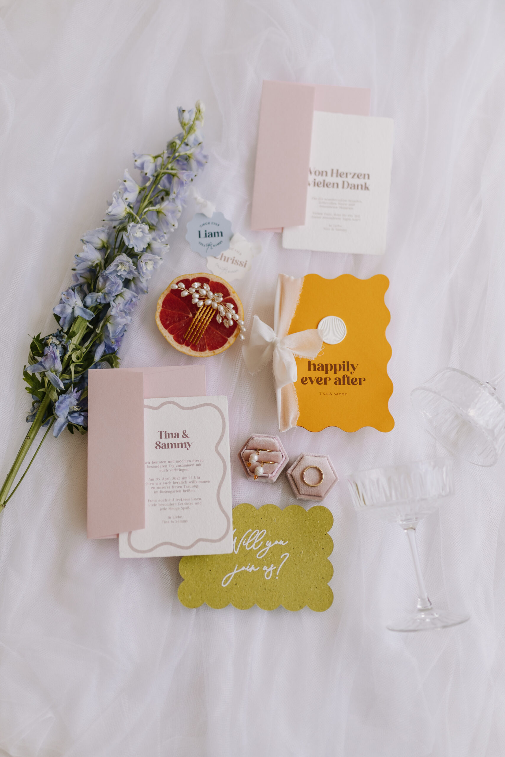 Veronika Rodriguez Hochzeitsplanung für Mülheim an der Ruhr und Umgebung, Hochzeitseinladungskarten